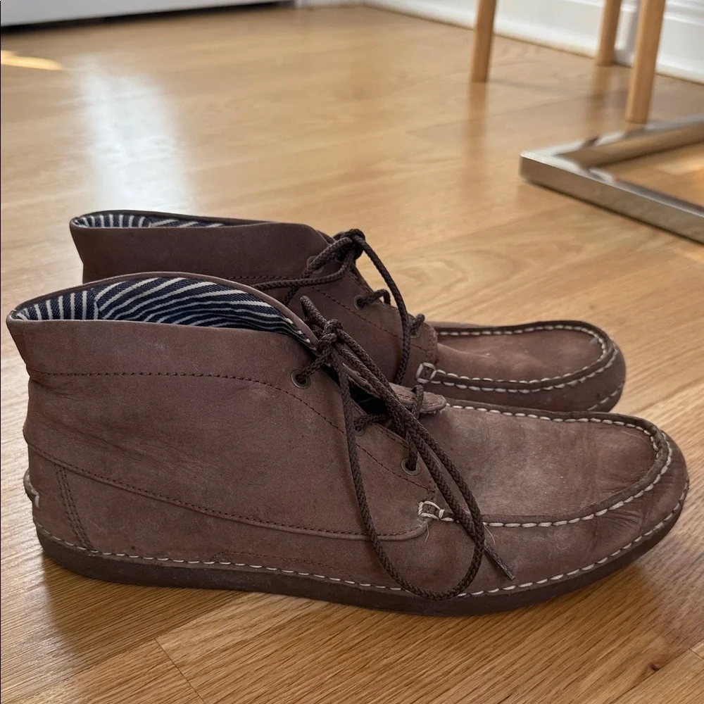 UGG Men's Chocolate Brown Chukka Boots